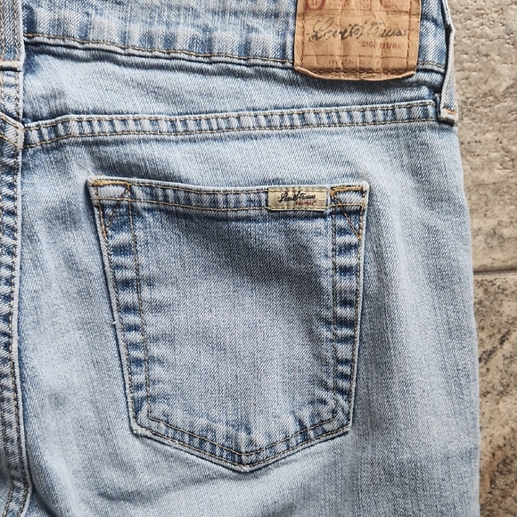 Levi's Light Blue Straight Leg Jeans - Picture 5 of 6